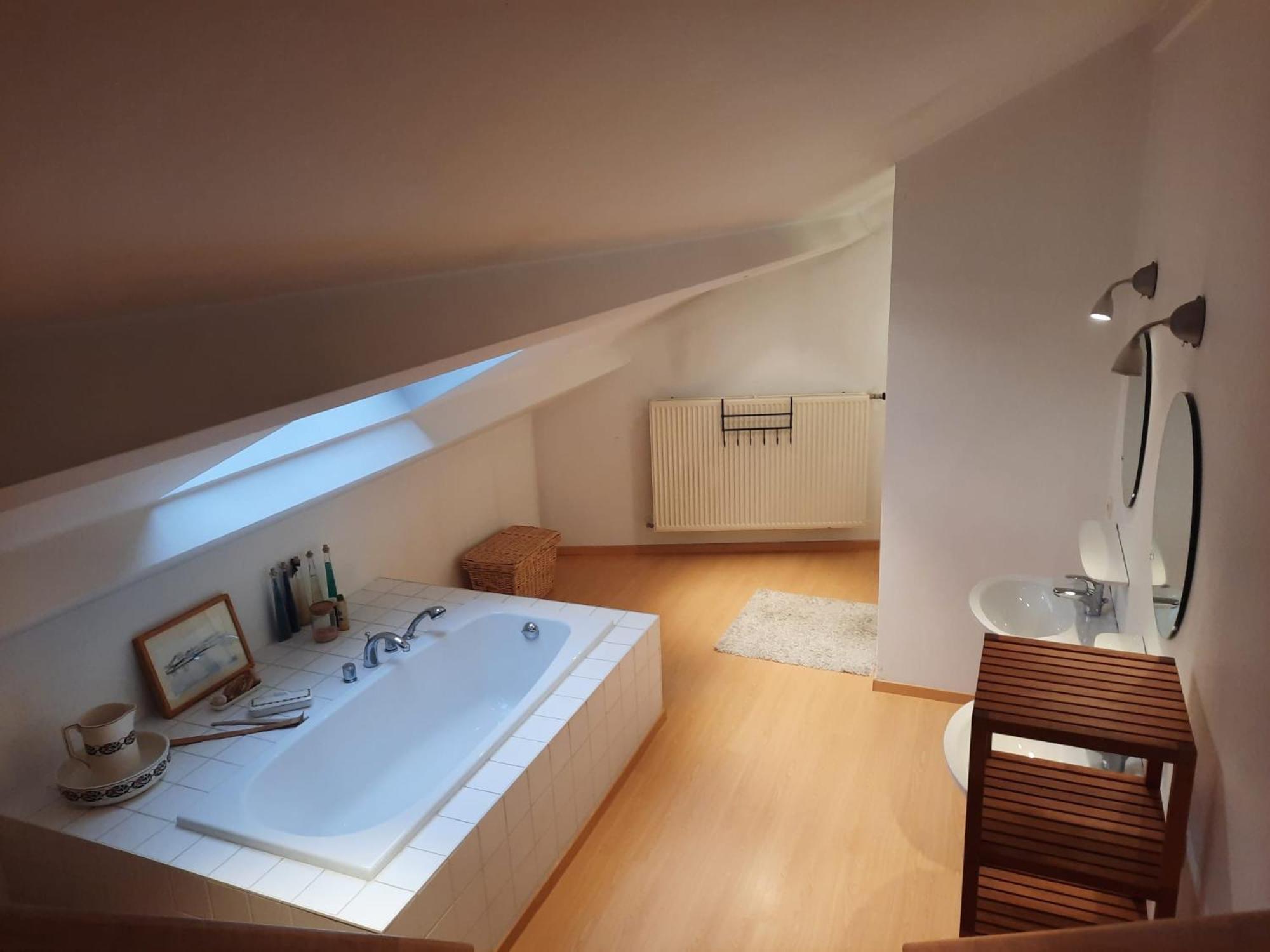 Que Du Bonheur 2.0 Apartment Chastre Bagian luar foto